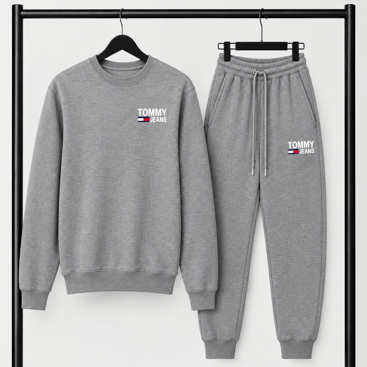 Γκρι Σετ Φόρμας Tommy Jeans με Logo – Φούτερ λαιμοκοψη & Παντελόνι